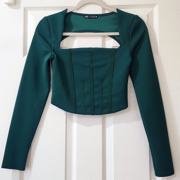 Zara Cut Out Top (Size XS) - Picture 3 of 4